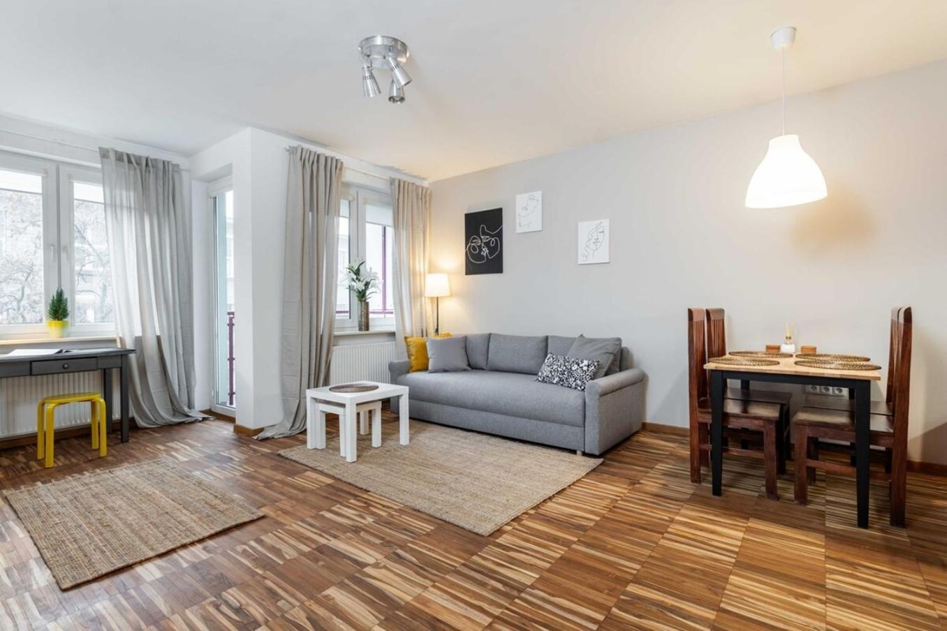 Goldenberry Mokotow Apartment *